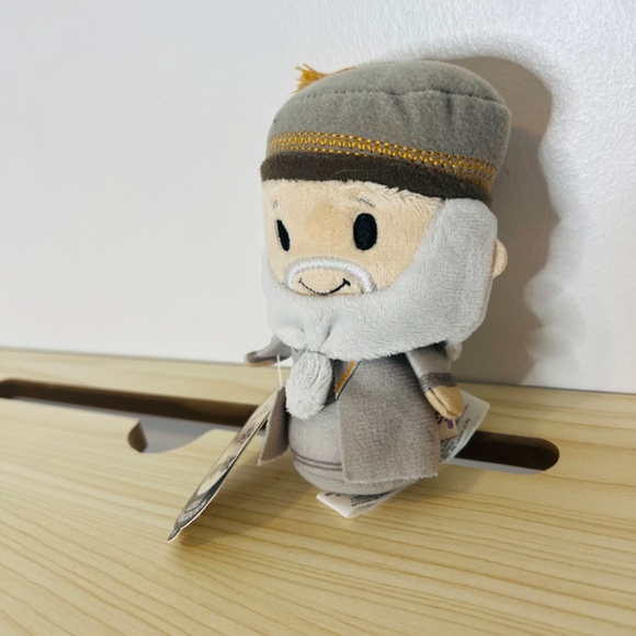 Hallmark Itty Bittys Harry Potter Albus Dumbledore Plush New w Tags Mini Plush - Picture 2 of 5